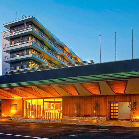 Готель Ooedo Onsen Monogatari Premium Shirahama Saichoraku Екстер'єр фото